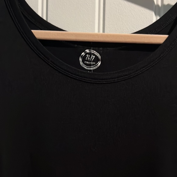 Women’s Maurices 1x long sleeve shirt. New with tags. - Picture 2 of 4